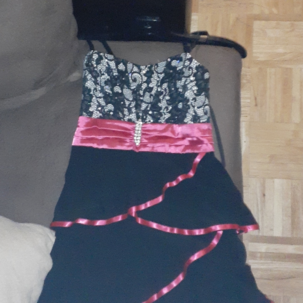 Beautiful Elegant Dress for Young Girls